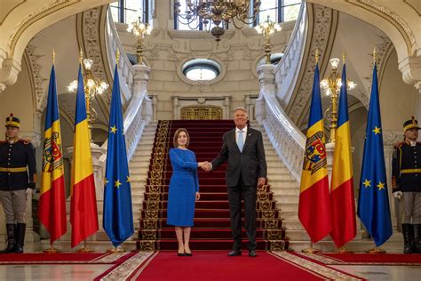 Romania hosts summit to boost ties between 12 EU countries and partners